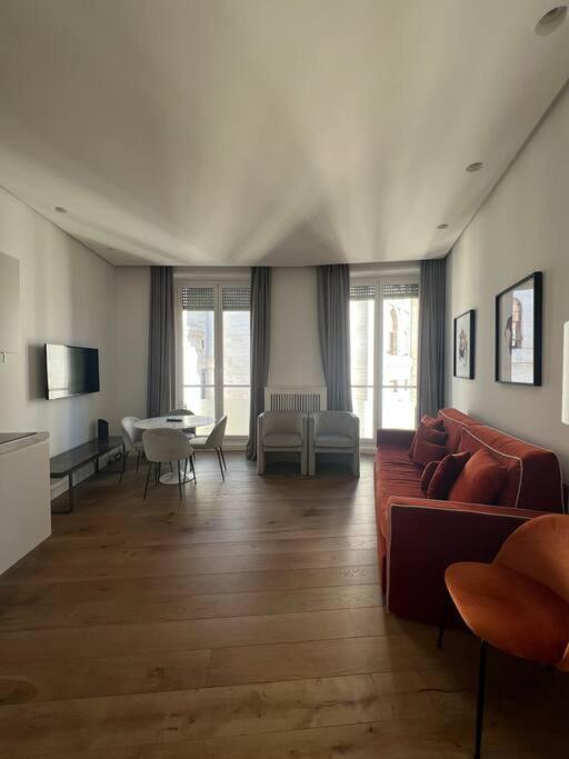 Piazza Affari Apartment - City Center Milano Eksteriør billede